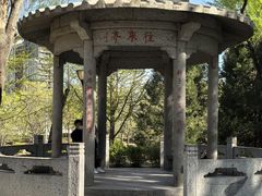 -玲珑塔公园