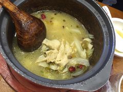 -周鱼小馆石锅酸菜鱼(活力汇店)