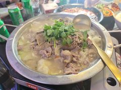 -川流不息·地道川菜·小龙虾(新松江路店)