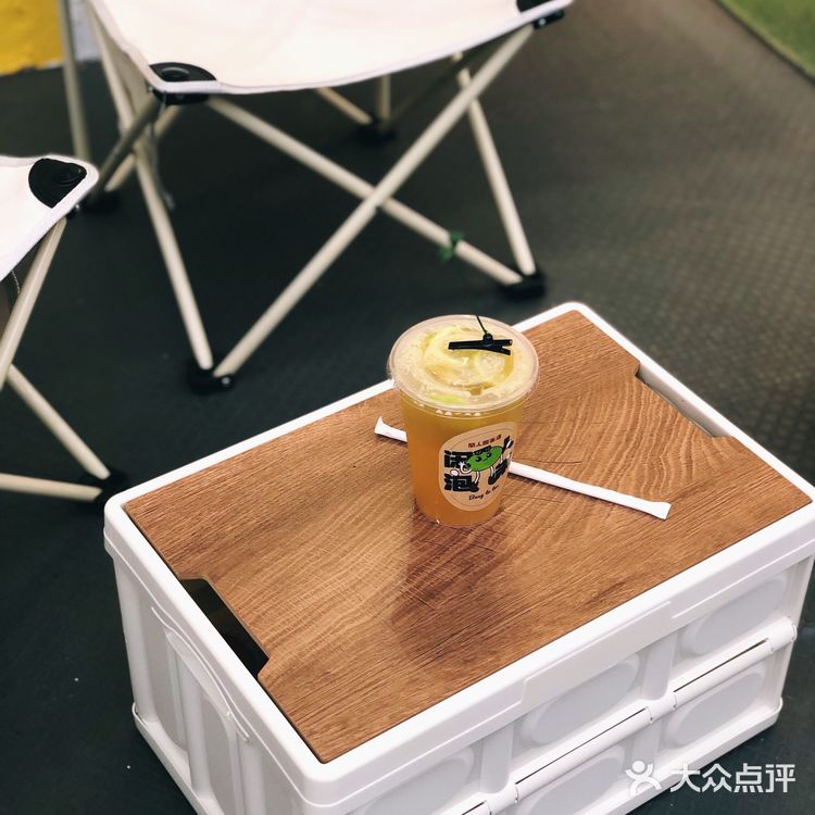 来做个閑人,怀旧风格的街头柠檬茶独此一家