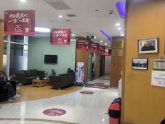 -雅悦齿科(顾村公园店)