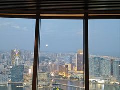 -澳门旅游塔360°旋转餐厅