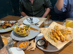 -Mark&Mars Restaurant