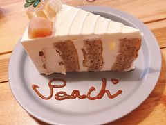 蜜桃乌龙冰淇淋糯米蛋糕-野路甜点铺(松柏路店)