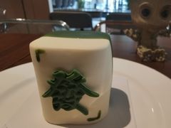 -Fridi Patisserie Cafe