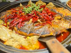 -辣尚瘾·烤鱼·新川菜(交大直营店)