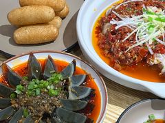 -叁煨蹄花·下饭盐帮菜(人民广场店)