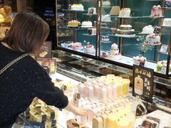 -红跑车蛋糕世界(清江路店)