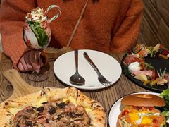 -Common Table · Brunch & Coffee