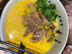 经典酸辣汤雪花肥牛面-和府捞面(壹方天地店)