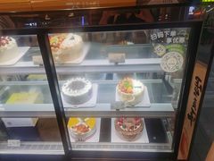 -皇冠幸福里动物奶油生日蛋糕(万达店)