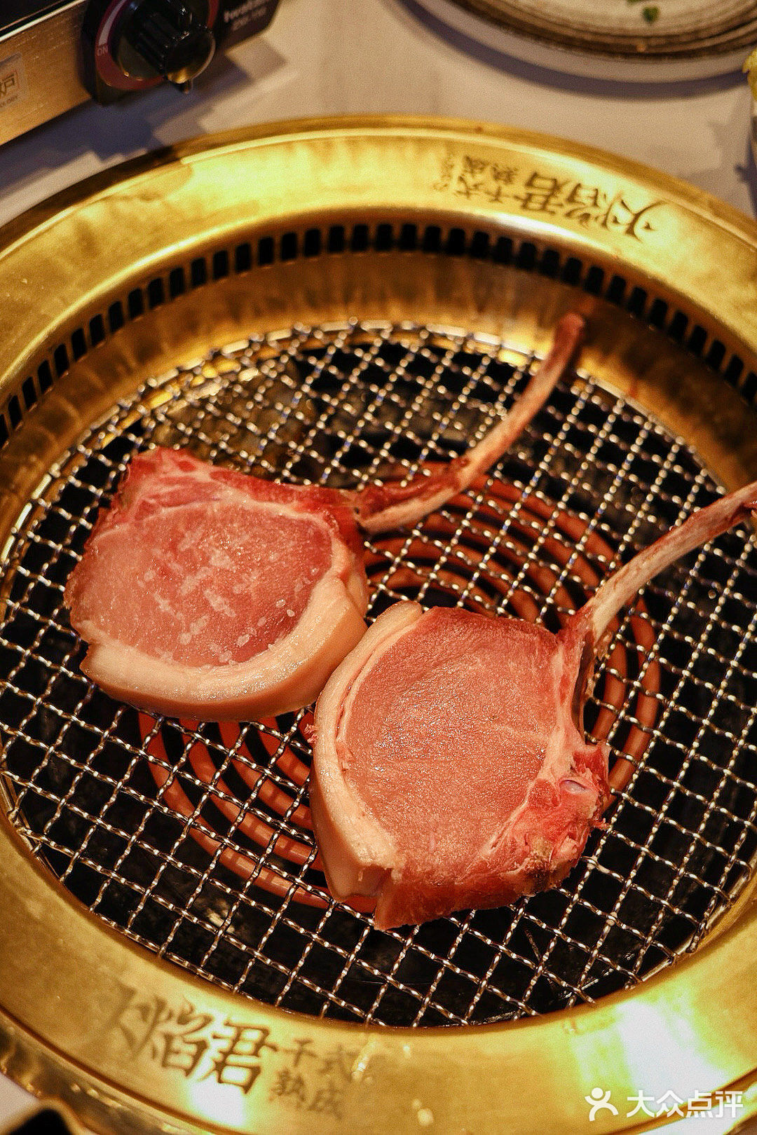 他家干式熟成牛肉的保鲜技术很牛，最大程度锁住汁水