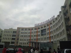 -上海市曹杨职业技术学校