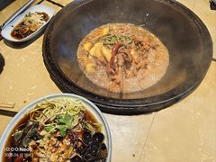 -万里闯关东铁锅炖菜馆(高新旗舰店)