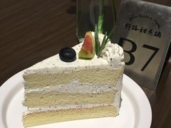 海盐乌龙奶茶蛋糕-野路甜点铺(松柏路店)