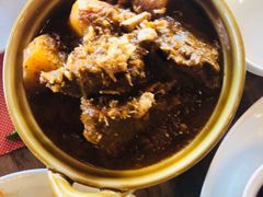-Phensiri Thai Restaurant