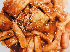 炒年糕-吴草鸡爪오초닭발韩食堂(融恒盈嘉中心店)