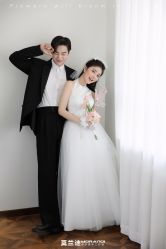 -莫兰迪婚纱摄影