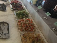 -西安大雁塔科技大学地铁站亚朵酒店