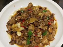 -湘潭九龙鱼头店(城南西路店)