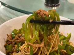 青椒肉丝盖浇面-花园茶楼(兴城西路店)