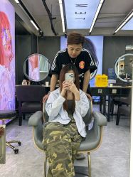 -藤野造型烫发染发