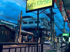 -Kat's Kitchen