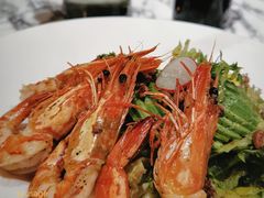 鳄梨大虾沙拉-at cafe 意大利餐厅(集美店)