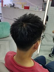 -米娜护肤造型