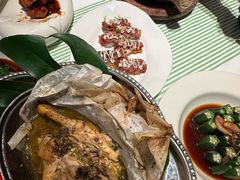 -桂满陇·手作小笼包&江南叫花鸡(中山公园店)