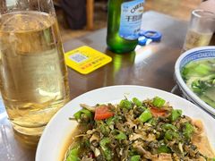 -芦茨金富饭庄·25年老字号·专做稻草鸡