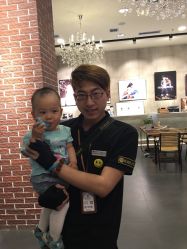 -汪正影业素摄儿童摄影工作室(星摩尔购物中心店)