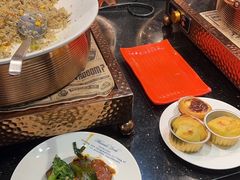 -四海一家自助餐(益田假日广场店)