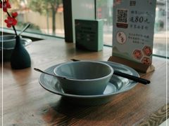 -蜜桃餐厅·伴山(湖滨商业街店)