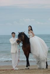 -花田映像婚纱摄影(龙岗店)