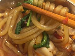 -鸿顺老铁锅美蛙鱼府(解放碑店)