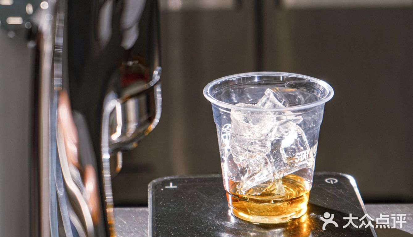 绿帽一戴就别端着 享受来自🇮🇪的狂欢