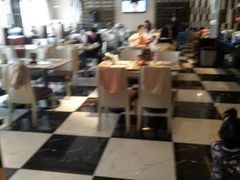 -蓝海国际大饭店·蓝钻自助百汇(兰山店)