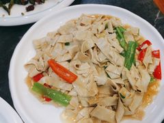 -李记饺子·熏酱东北菜(欢乐谷店)