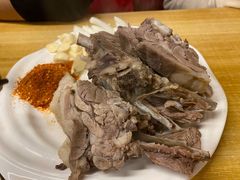 -老钟家烤羊排·敦伊阁清真餐厅胡羊焖饼