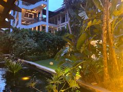 -三亚亚龙湾五号度假别墅酒店