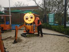 -季高兔窝窝亲子园(上海薰衣草公园店)