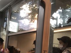 -喜茶(上海淮海中路渔阳里店)