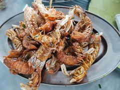 椒盐濑尿虾-红月湾海鲜饭店•沙滩海景(双月湾店)