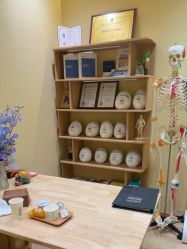 -小颜秘家·韩国整骨