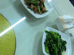 -双月饭店·20年老字号(新村店)