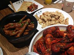-叶派龙虾•招牌香辣蟹·海鲜(中海国际店)