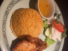 -大头虾越式风味餐厅(光明广场店)