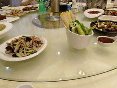 -黄家饺子东北特色菜馆(湖滨商业街店)