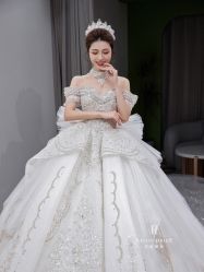 -艾朵婚纱